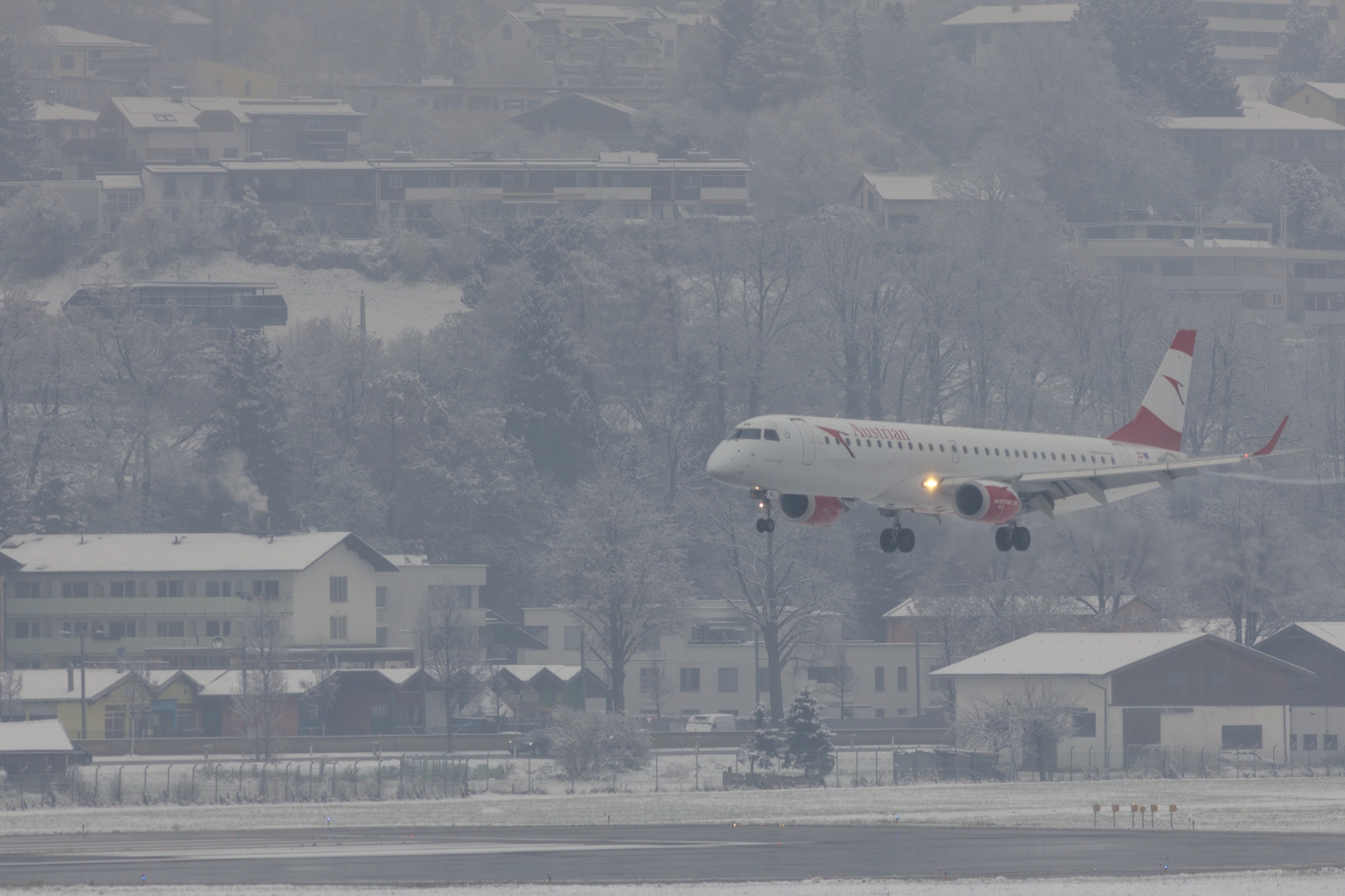 Preview 20221210 Winterflugtag am Innsbruck Airport (8).jpg